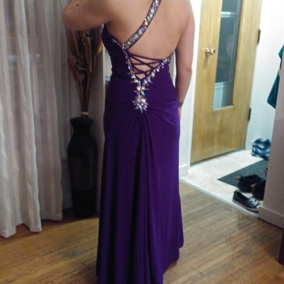 Grad dress - Picture 5 of 6
